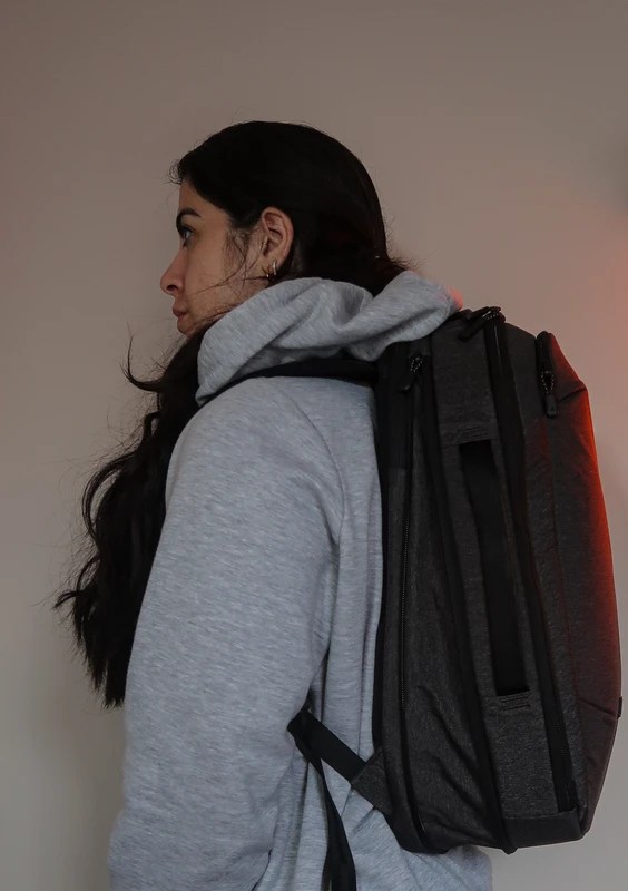 Nomatic Navigator Lite Pack REVIEW (15L) The Perfect Backpack For